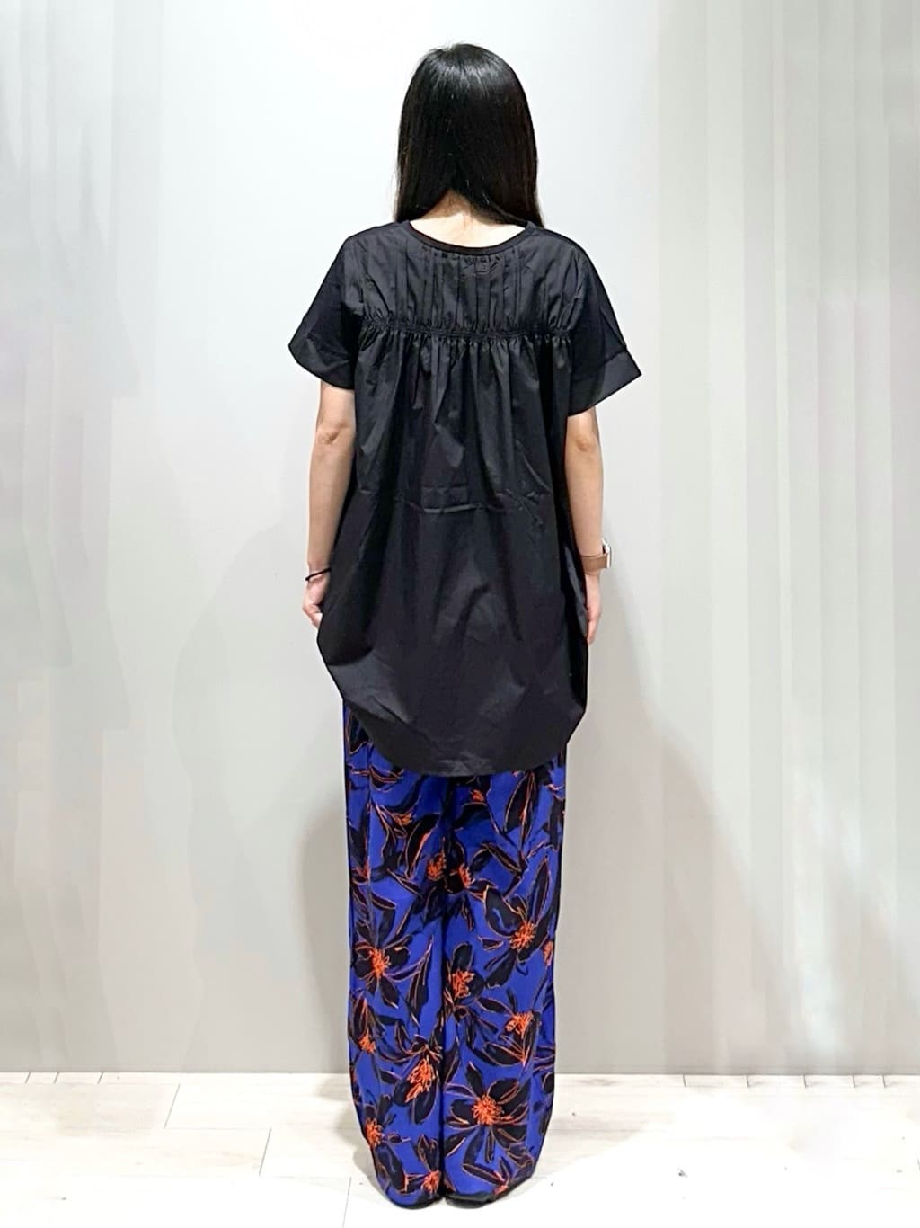 Iguさんの「THE SHOP TK｜」を使ったコーディネート
