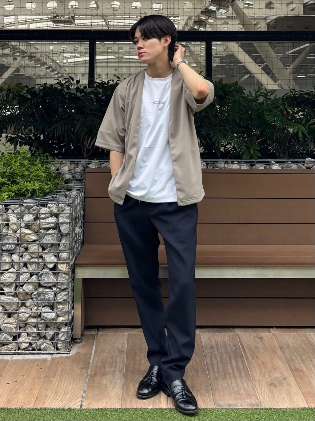 うらしーさんの「THE SHOP TK｜五分袖カーディガン+半袖Tシャツセットアイテム 洗濯機OK」を使ったコーディネート