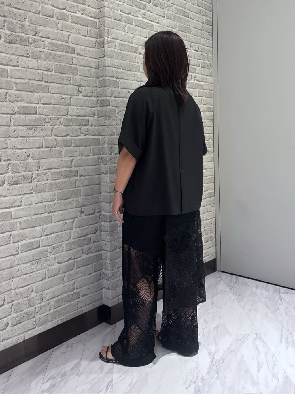 Akiさんの「INDIVI｜」を使ったコーディネート