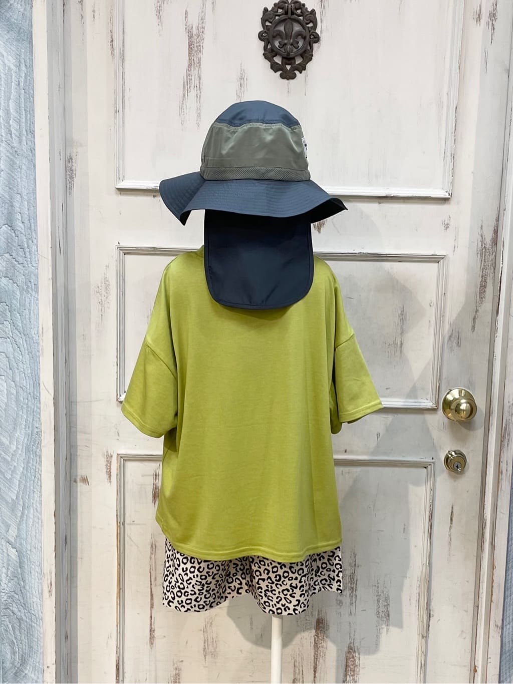 なつさんの「SHOO･LA･RUE｜【100-150cm/撥水】サイドポケット総柄ハーフパンツ」を使ったコーディネート
