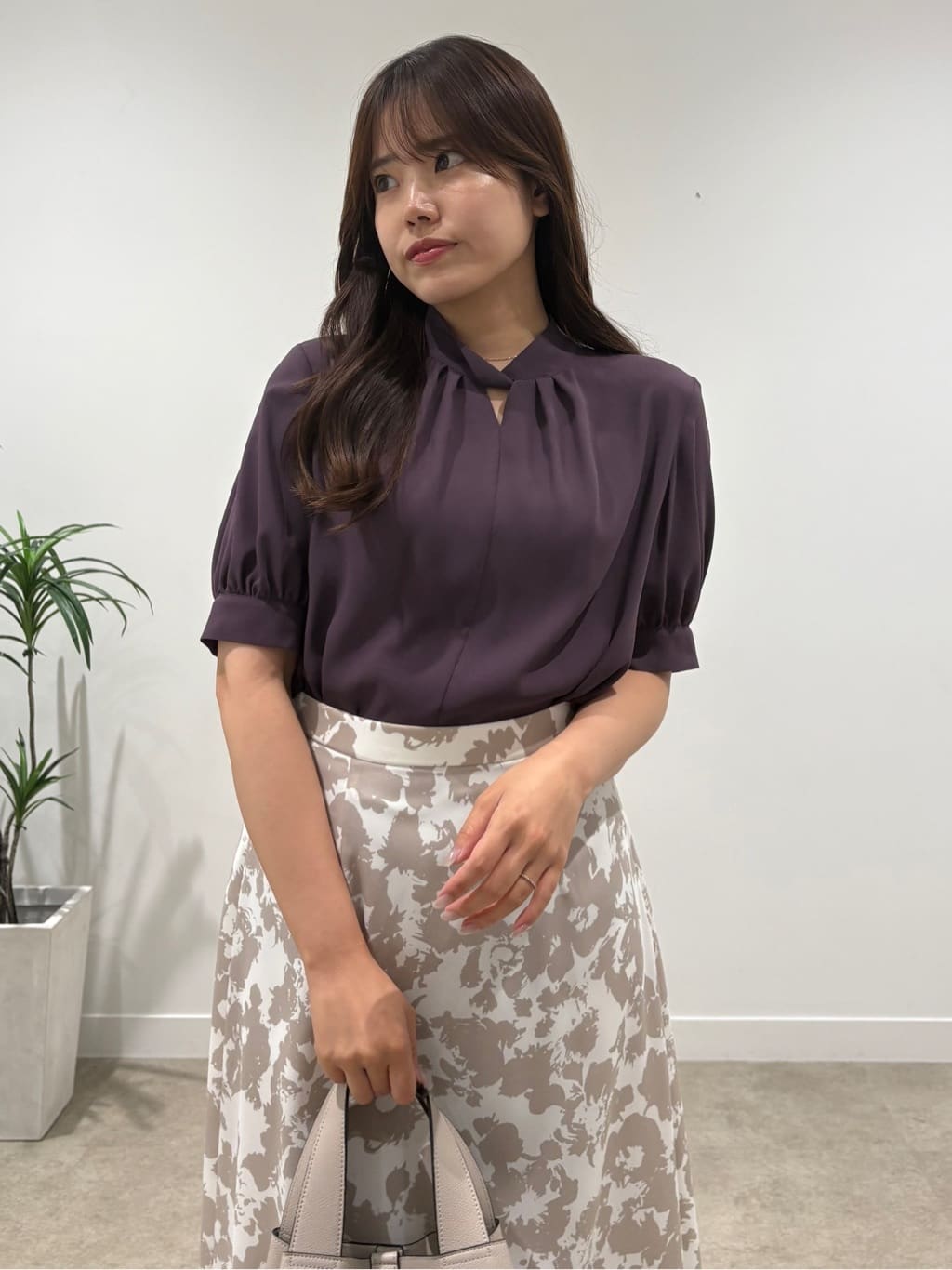 MISAKIさんの「COUP DE CHANCE｜◆【手洗い可／日本製】パフスリーブブラウス」を使ったコーディネート