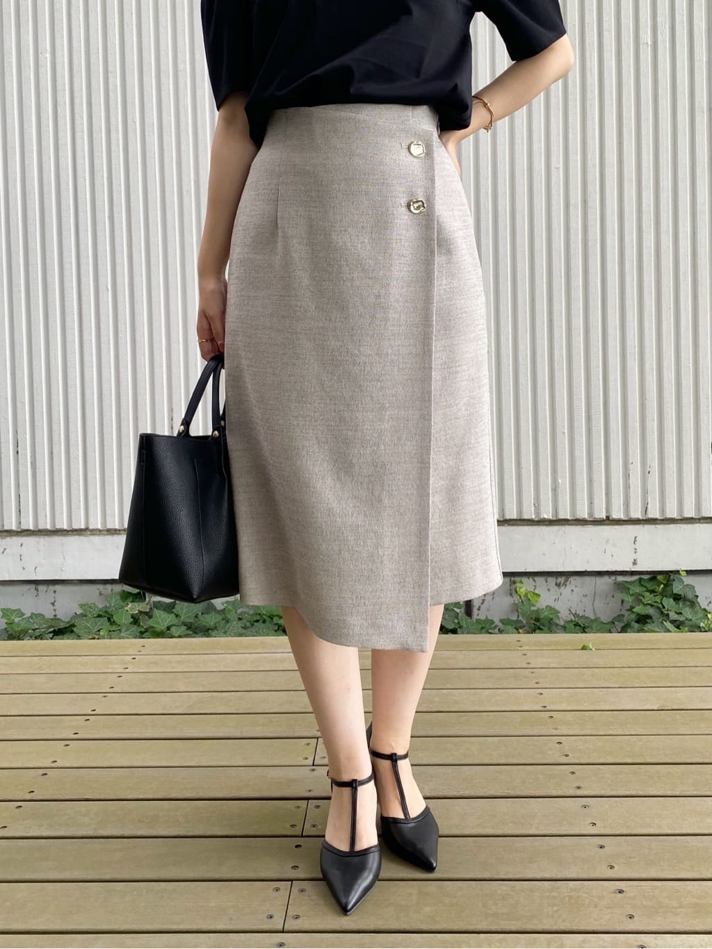 みさかさんの「index｜《7色展開／XS-LLサイズ》多機能タックスリーブトップス【汗ジミ防止／吸水速乾／接触冷感／UVケア」を使ったコーディネート