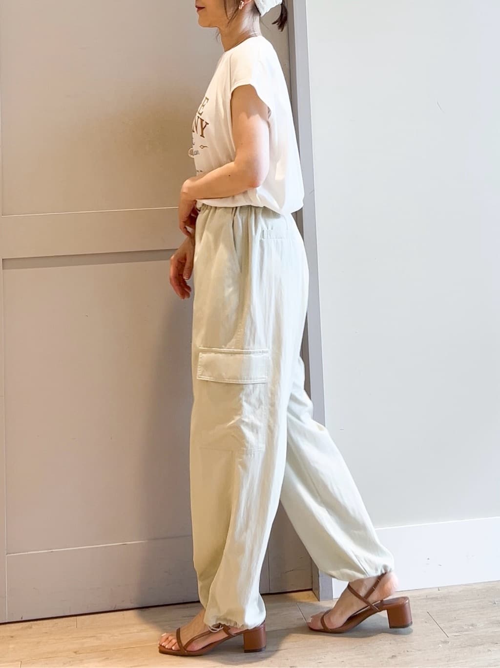 yamakoさんの「grove｜【Lee&times;grove別注】PRINT　SLEEVELESS T-SHIRTS」を使ったコーディネート