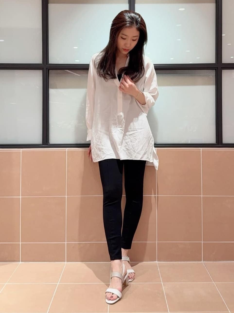 kaoriさんの「ESPERANZA｜配色バックルベルトサンダル」を使ったコーディネート