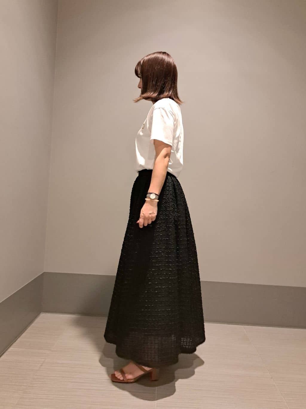 Takahashiさんの「DRESSTERIOR｜◆20／1シルケット風天竺Tシャツ」を使ったコーディネート