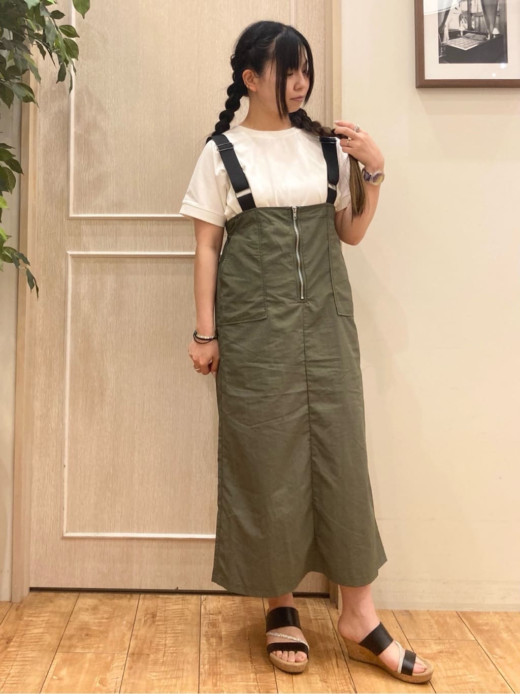 ちょたさんの「SHOO･LA･RUE｜」を使ったコーディネート