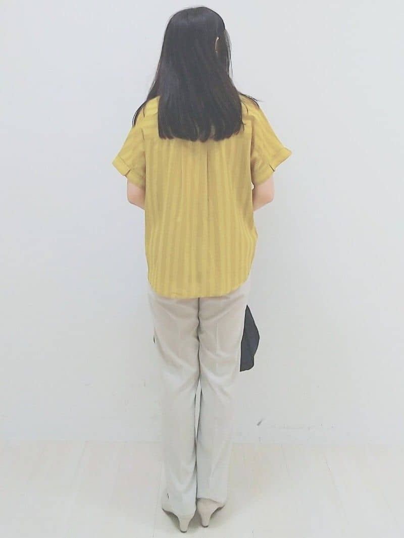 SANAさんの「Reflect｜【洗える】ドビーストライプブラウス」を使ったコーディネート