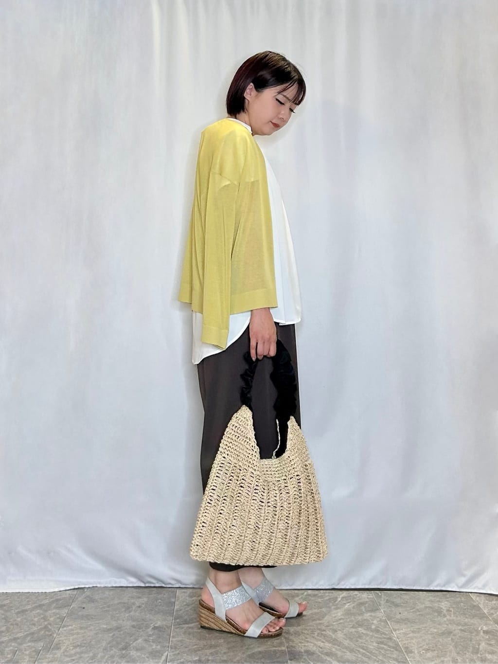 ネリさんの「SHOO･LA･RUE｜【洗える/S-LL/プチプラ】さらっとすっきりきれい見え スキッパーブラウス」を使ったコーディネート