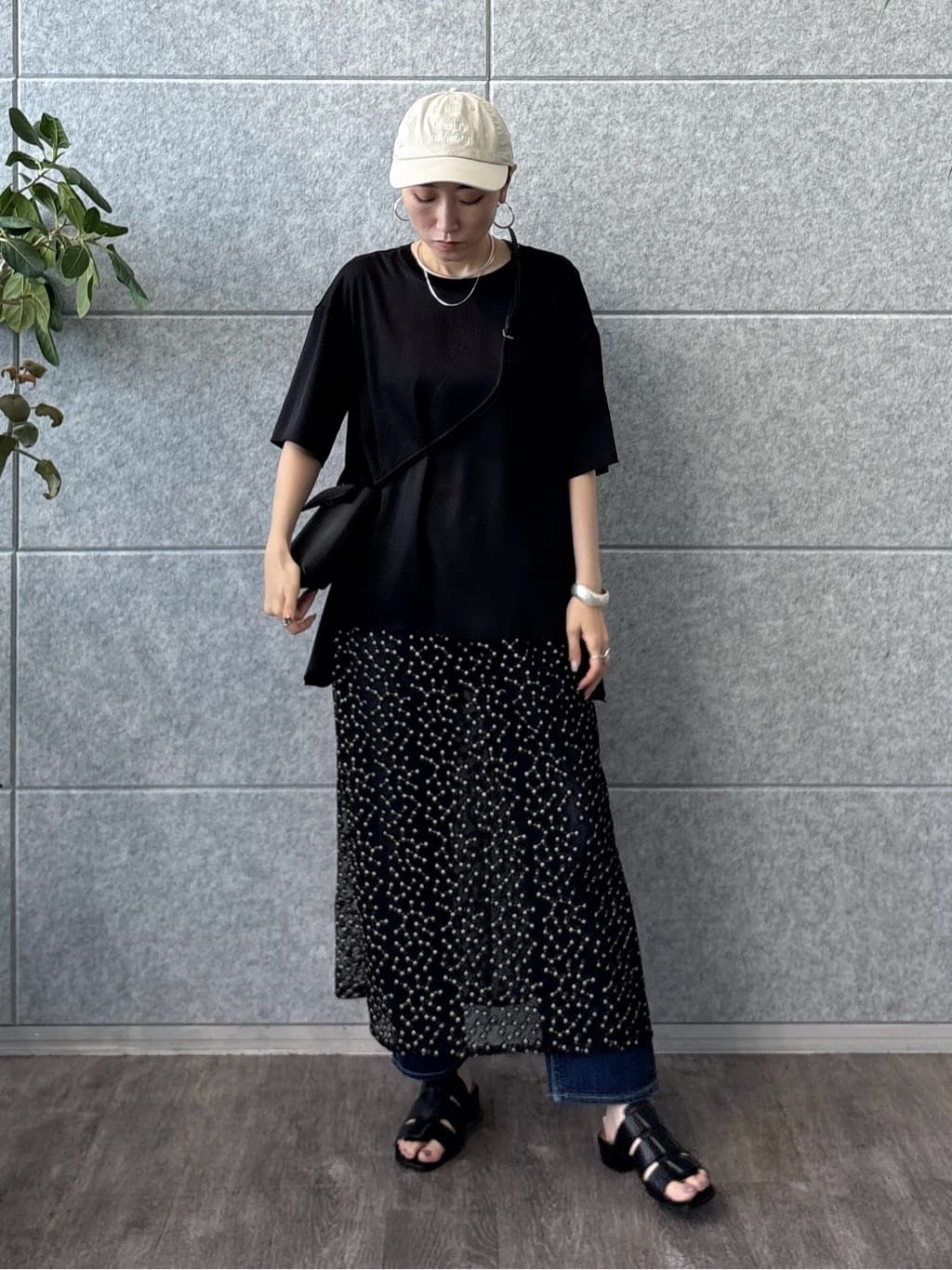 kotakiさんの「INDIVI｜【バックシャン】デザインTブラウス」を使ったコーディネート