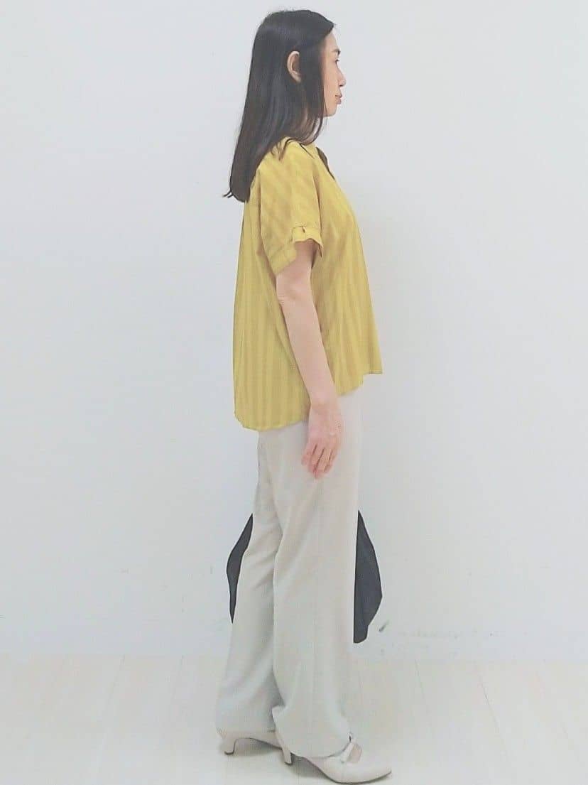 SANAさんの「Reflect｜【洗える】ドビーストライプブラウス」を使ったコーディネート