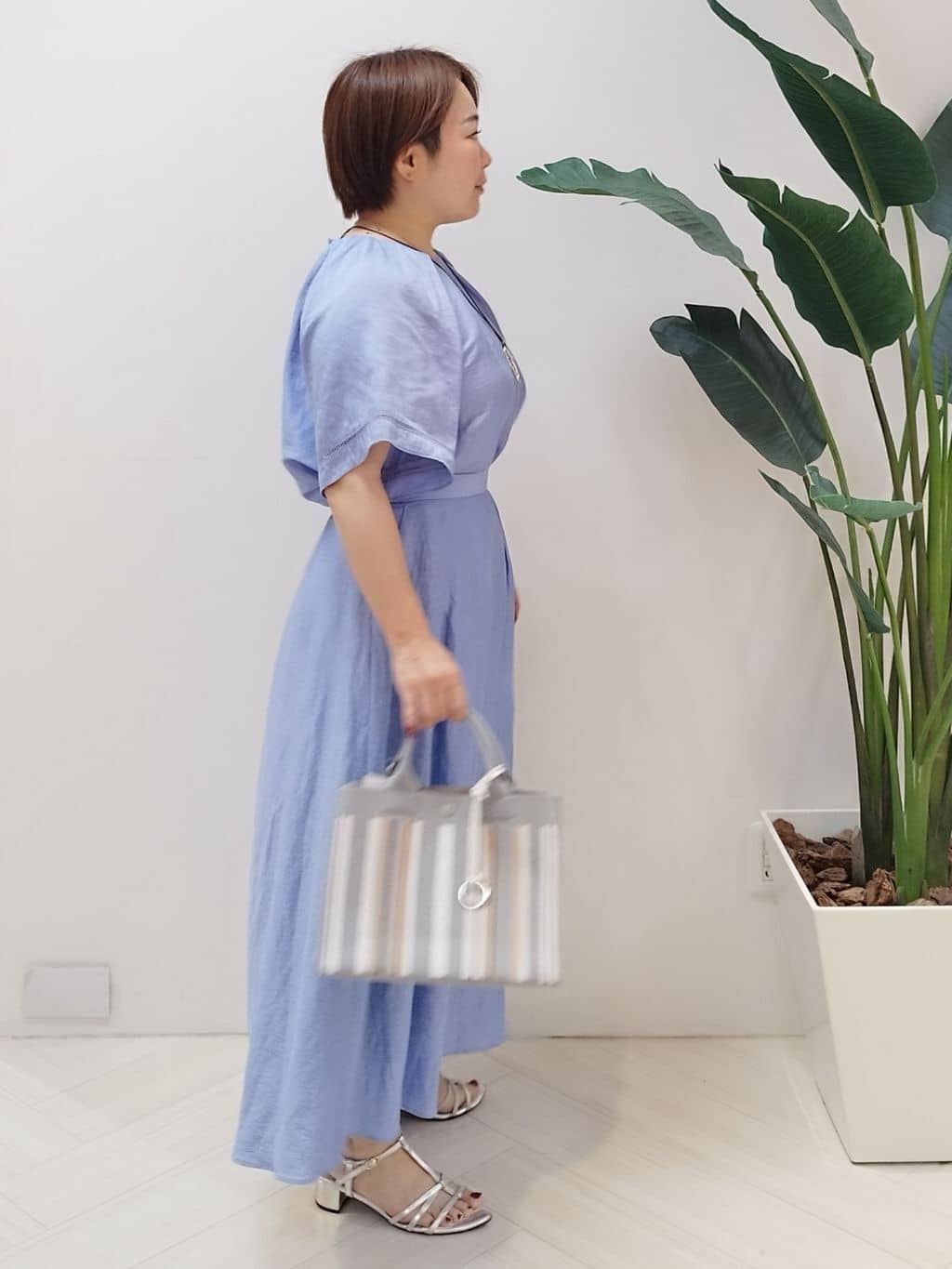 s u g iさんの「UNTITLED｜ビッグオーバルネックレス」を使ったコーディネート