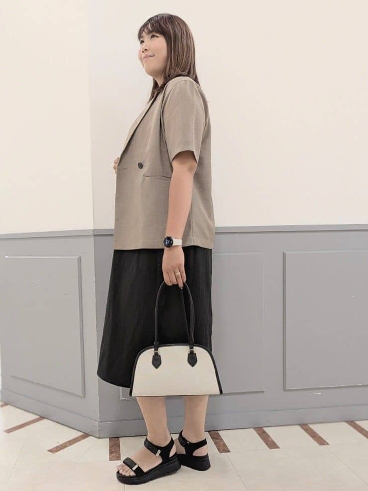 じゃんみなさんの「grove｜軽やかに羽織れて、きちんと見え ハーフスリーブテーラードジャケット」を使ったコーディネート