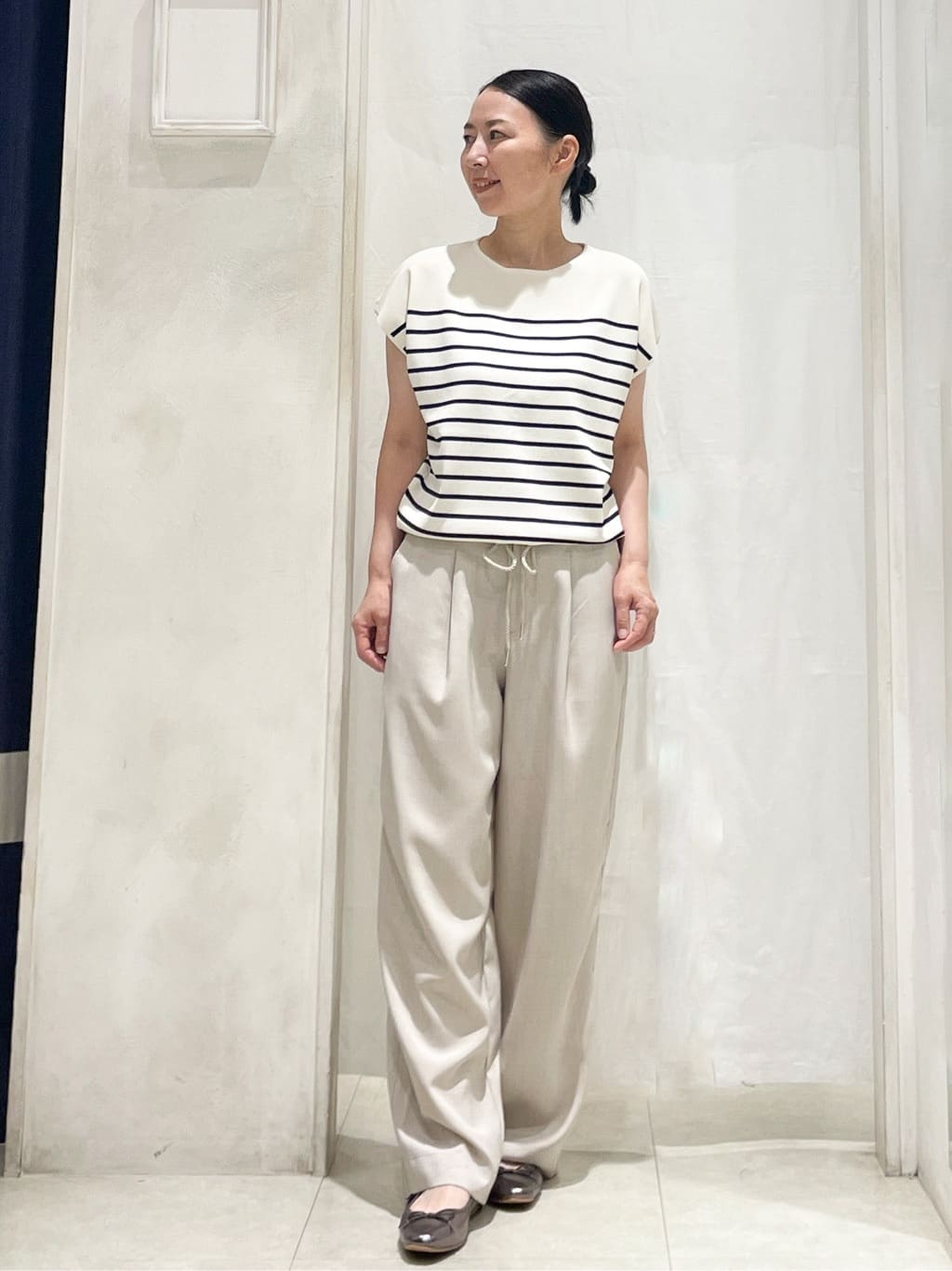 hiroさんの「grove｜軽やかに羽織れて、きちんと見え ハーフスリーブテーラードジャケット」を使ったコーディネート