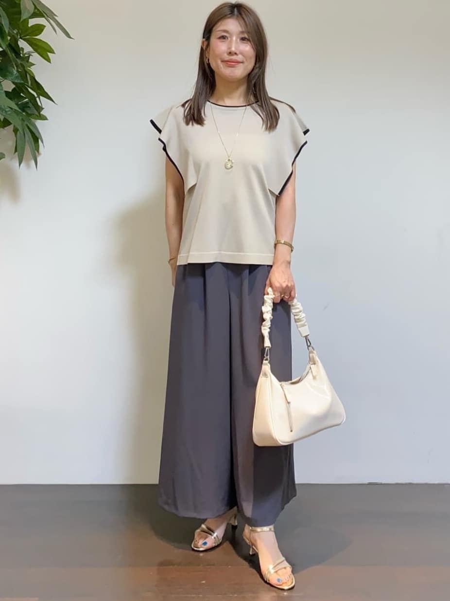 tomoさんの「UNTITLED｜【ステンレス】レイヤードチェーンネックレス」を使ったコーディネート