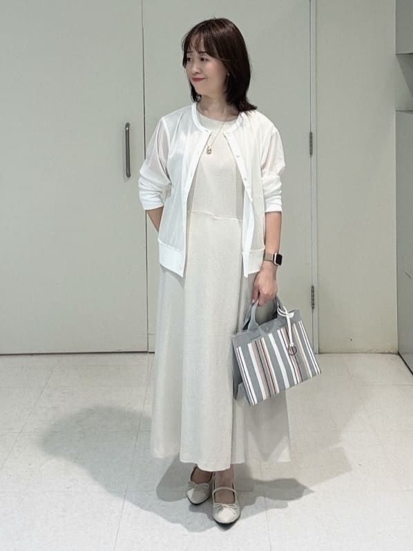 makiさんの「UNTITLED｜【手洗い可】マルチストライプニットバッグ」を使ったコーディネート