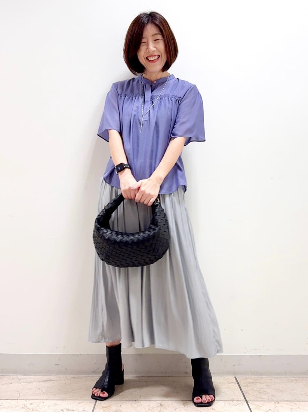 kaeさんの「Reflect｜【選べる5色◎／マシンウォッシュ可】シャーリングデザインブラウス」を使ったコーディネート