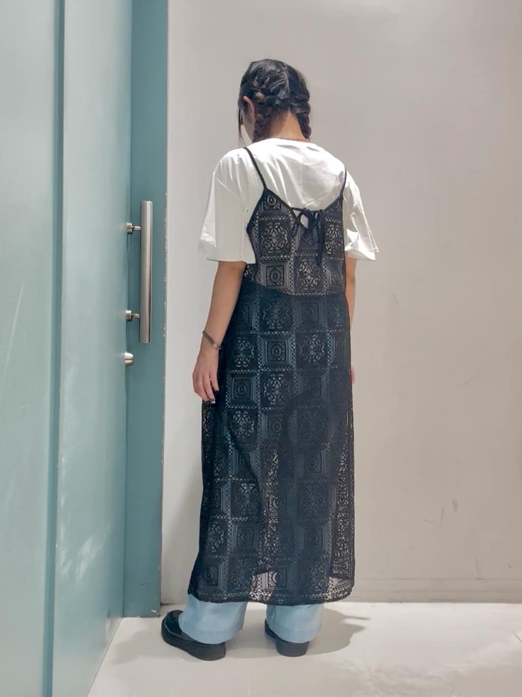 mrさんの「SHOO･LA･RUE｜【S-LL】レースキャミワンピース」を使ったコーディネート