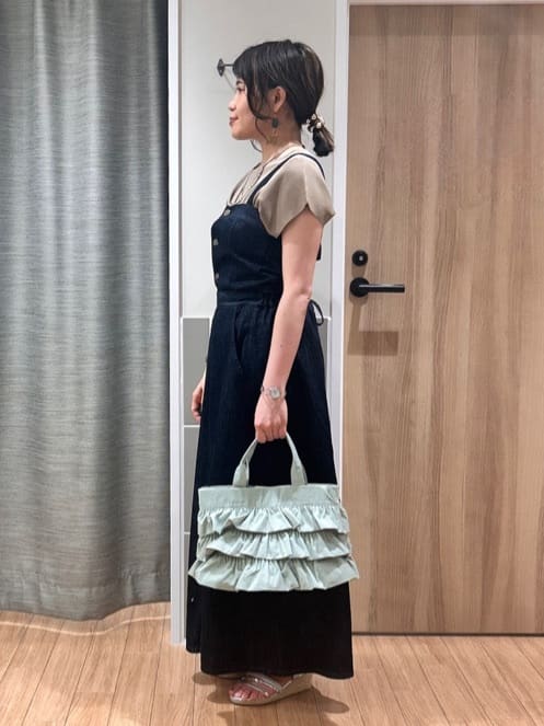 よっしーさんの「grove｜【Lee&times;grove別注】3WAY　BUSTIER　SKIRT」を使ったコーディネート