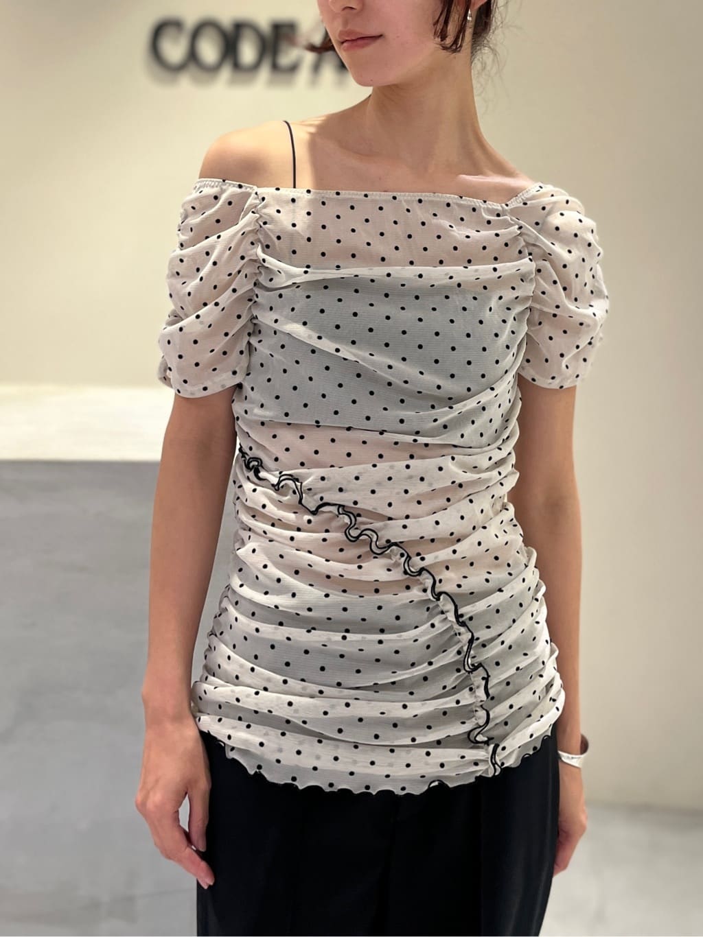 Rielさんの「CODE A｜bandeau bra short top」を使ったコーディネート