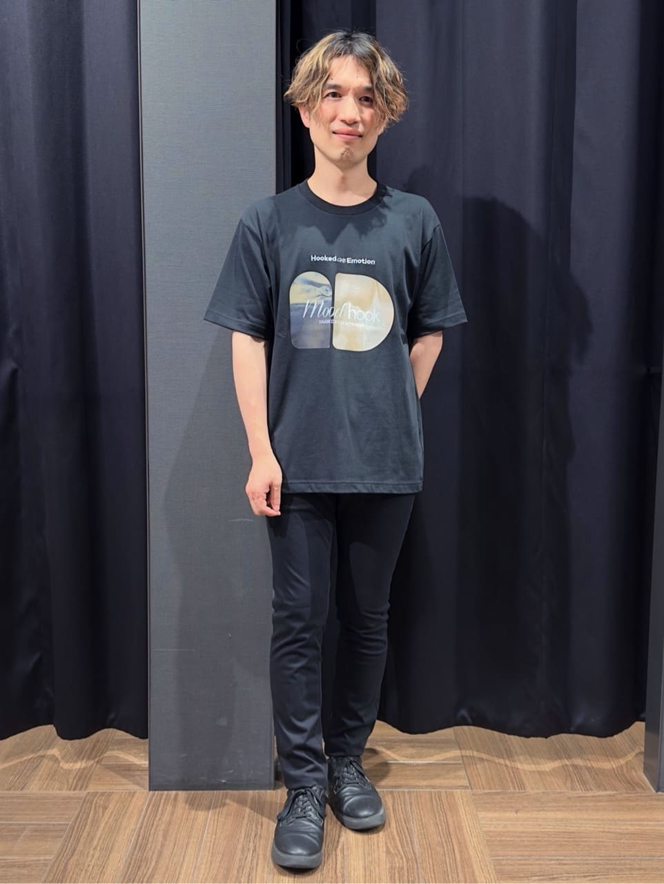 tomoyaさんの「THE SHOP TK｜五分袖カーディガン+半袖Tシャツセットアイテム 洗濯機OK」を使ったコーディネート
