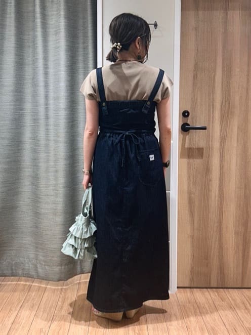 よっしーさんの「grove｜【Lee&times;grove別注】3WAY　BUSTIER　SKIRT」を使ったコーディネート