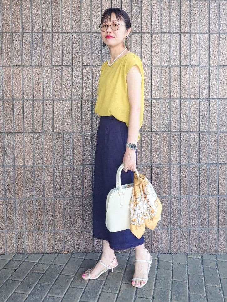 MUTSUKOさんの「UNTITLED｜【ジャージ素材】インナードッキングシアーカットソー」を使ったコーディネート