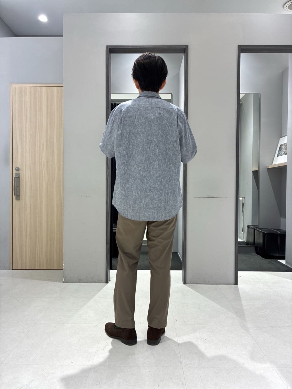 わいずみさんの「TAKEO KIKUCHI｜【360&deg;ストレッチ／セットアップ対応】None Of Stress パンツ」を使ったコーディネート