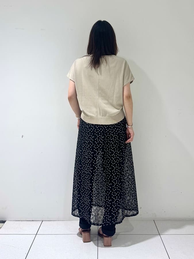 そんさんの「INDIVI｜【トレンド感◎】レイヤード レーススカート」を使ったコーディネート