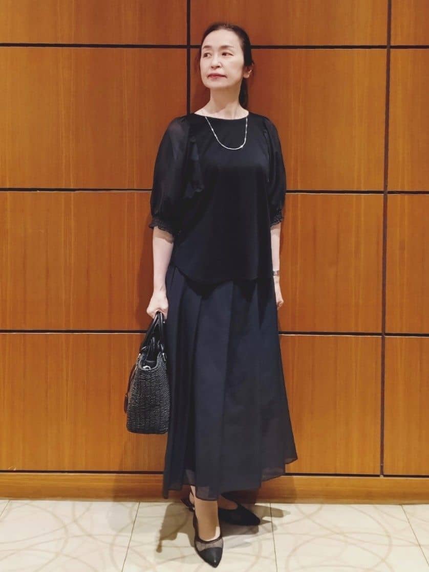 Kさんの「Reflect｜【マシンウォッシュ可】シアーパフスリーブTブラウス」を使ったコーディネート