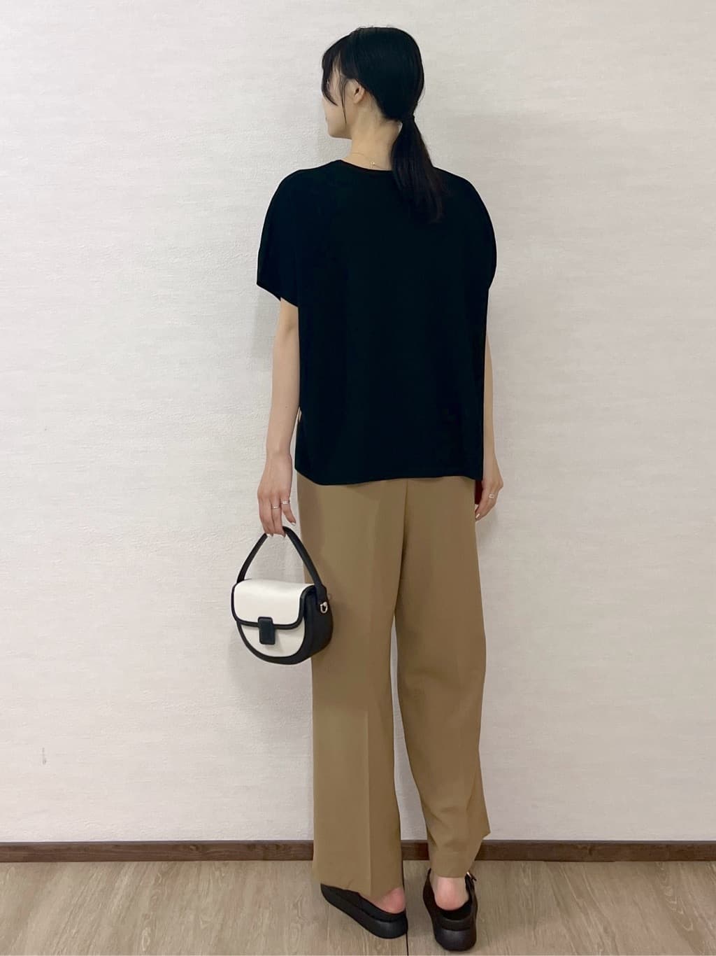 sachikoさんの「OPAQUE.CLIP｜《5色展開／S-LLサイズ》リラクシーメッシュニット【洗濯機洗い可】」を使ったコーディネート