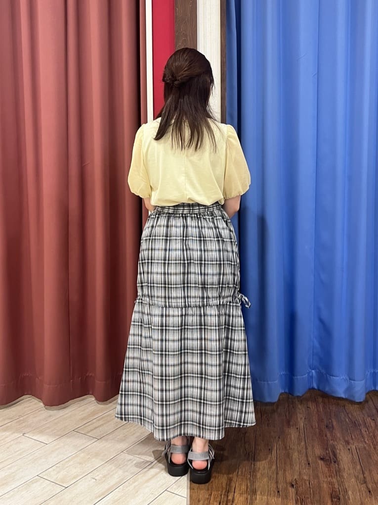 ゑさんの「SHOO･LA･RUE｜【S-LL】シルエットが変えられる チェック柄リボンフレアスカート」を使ったコーディネート