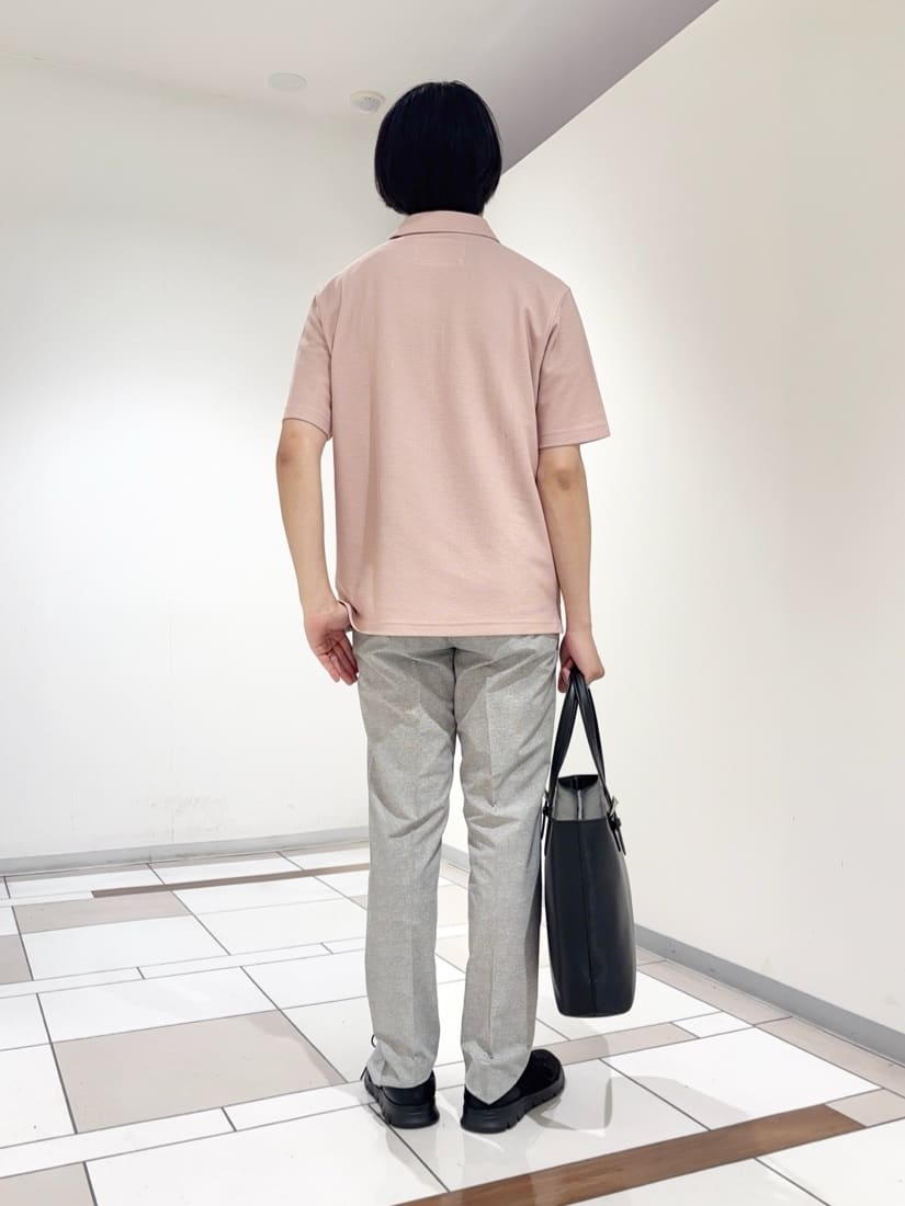 及川さんの「TAKEO KIKUCHI｜【抗菌防臭／9色5サイズ展開】ハニカムメランジ ポロシャツ」を使ったコーディネート