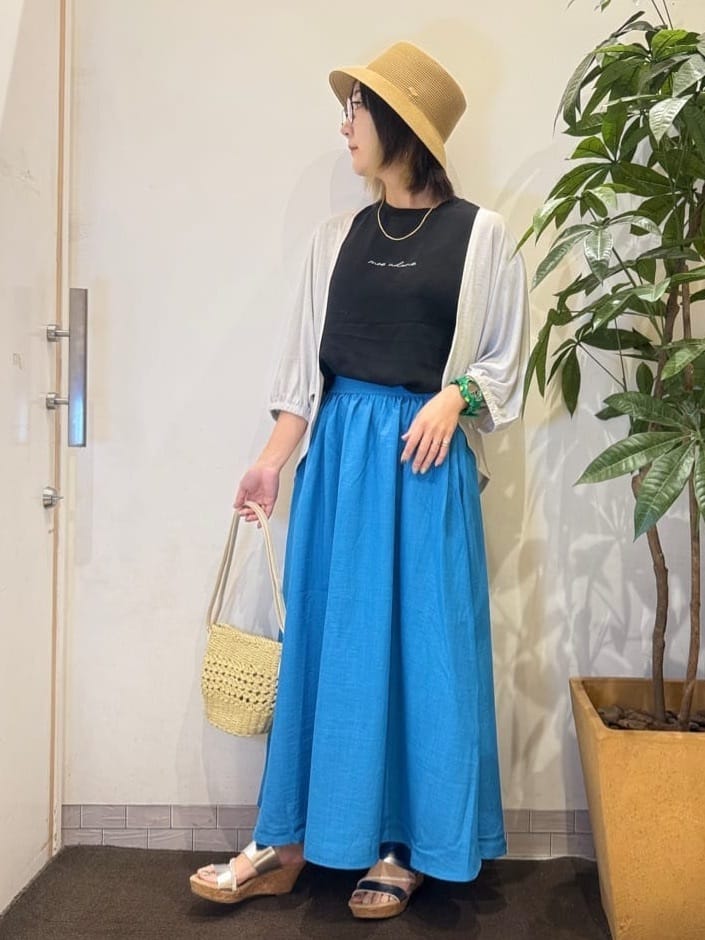 misakiさんの「SHOO･LA･RUE｜【UV/さらさらタッチ】女性らしさ漂う 5分袖ボレロカーディガン」を使ったコーディネート