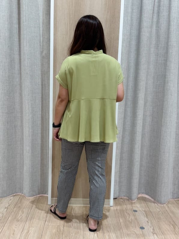 sachiさんの「grove｜【冷感】サマーハイパーストレッチテーパードパンツ」を使ったコーディネート