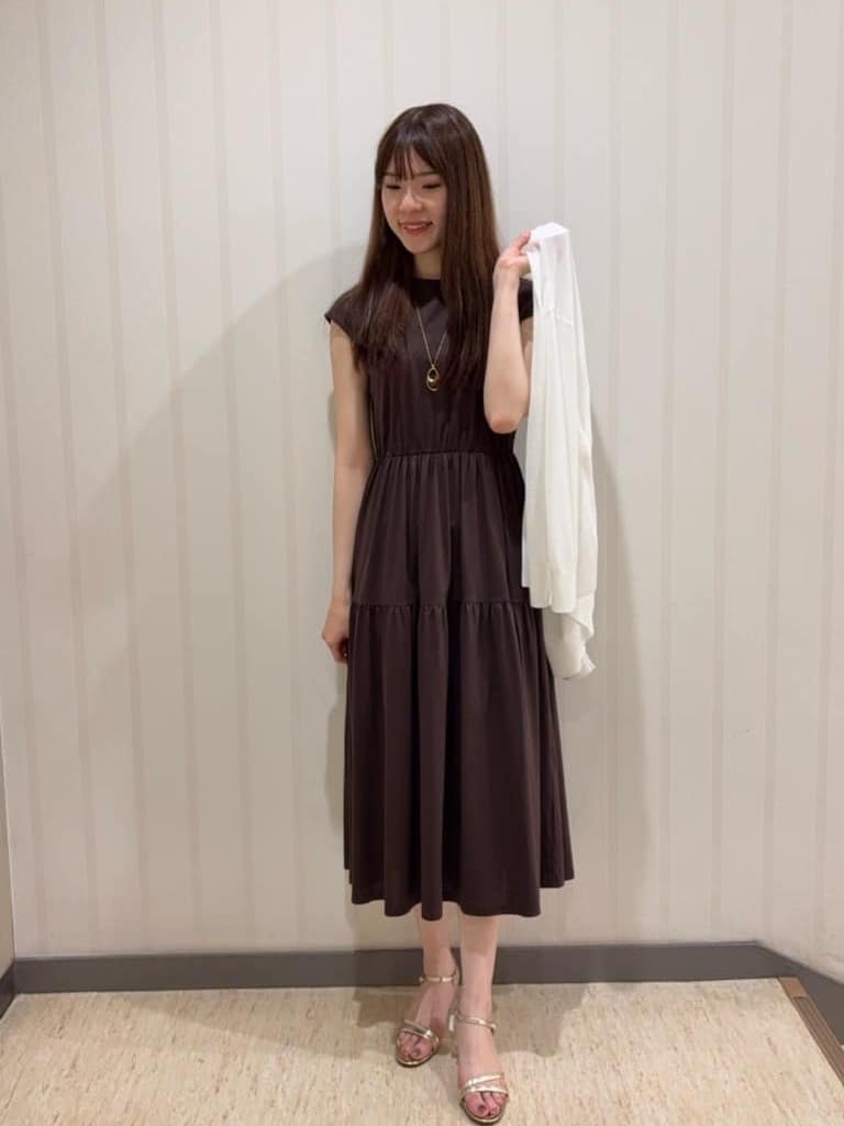 mayuさんの「UNTITLED｜【ティアード/洗える】コットンロングワンピース」を使ったコーディネート