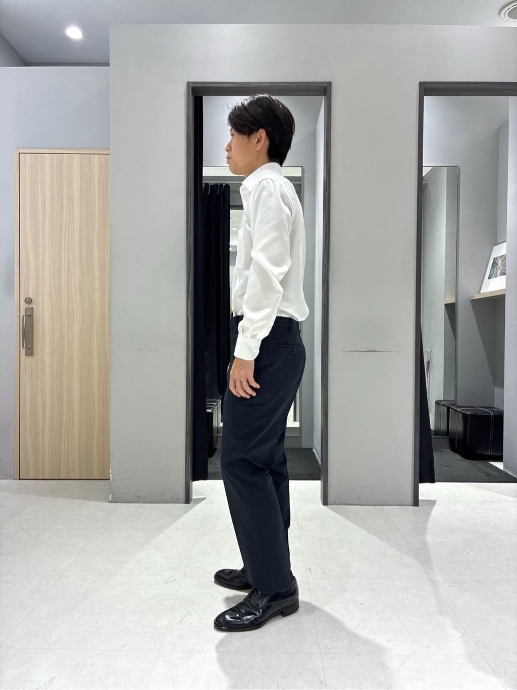 わいずみさんの「TAKEO KIKUCHI｜【抗菌防臭】COOL DOTS（R）ドビープリント ジャケット」を使ったコーディネート