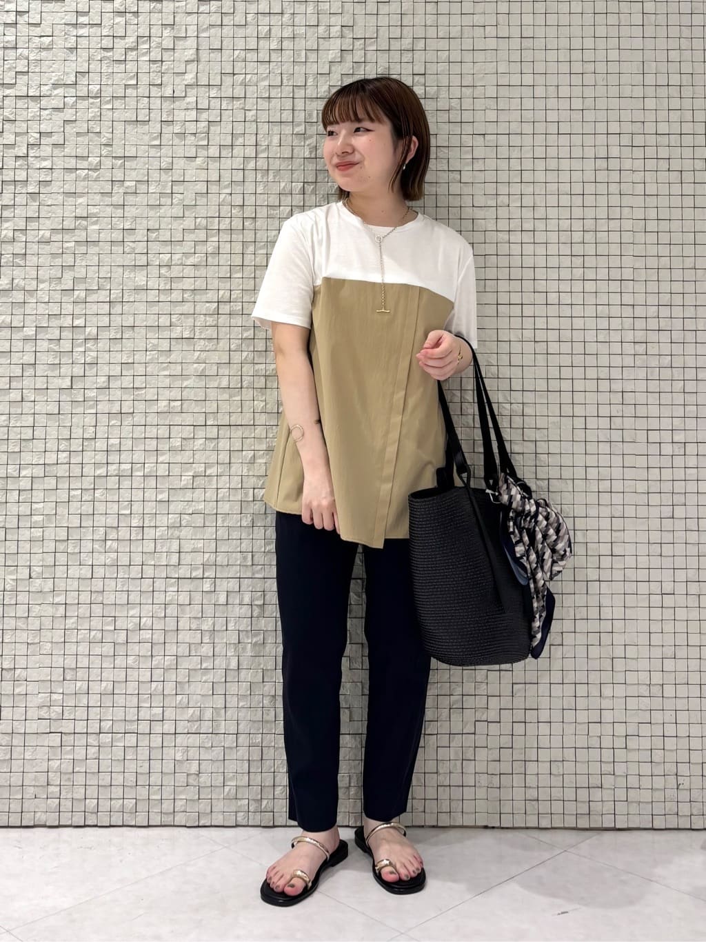 sakuさんの「INDIVI｜【洗える】ビスチェレイヤード風トップス」を使ったコーディネート