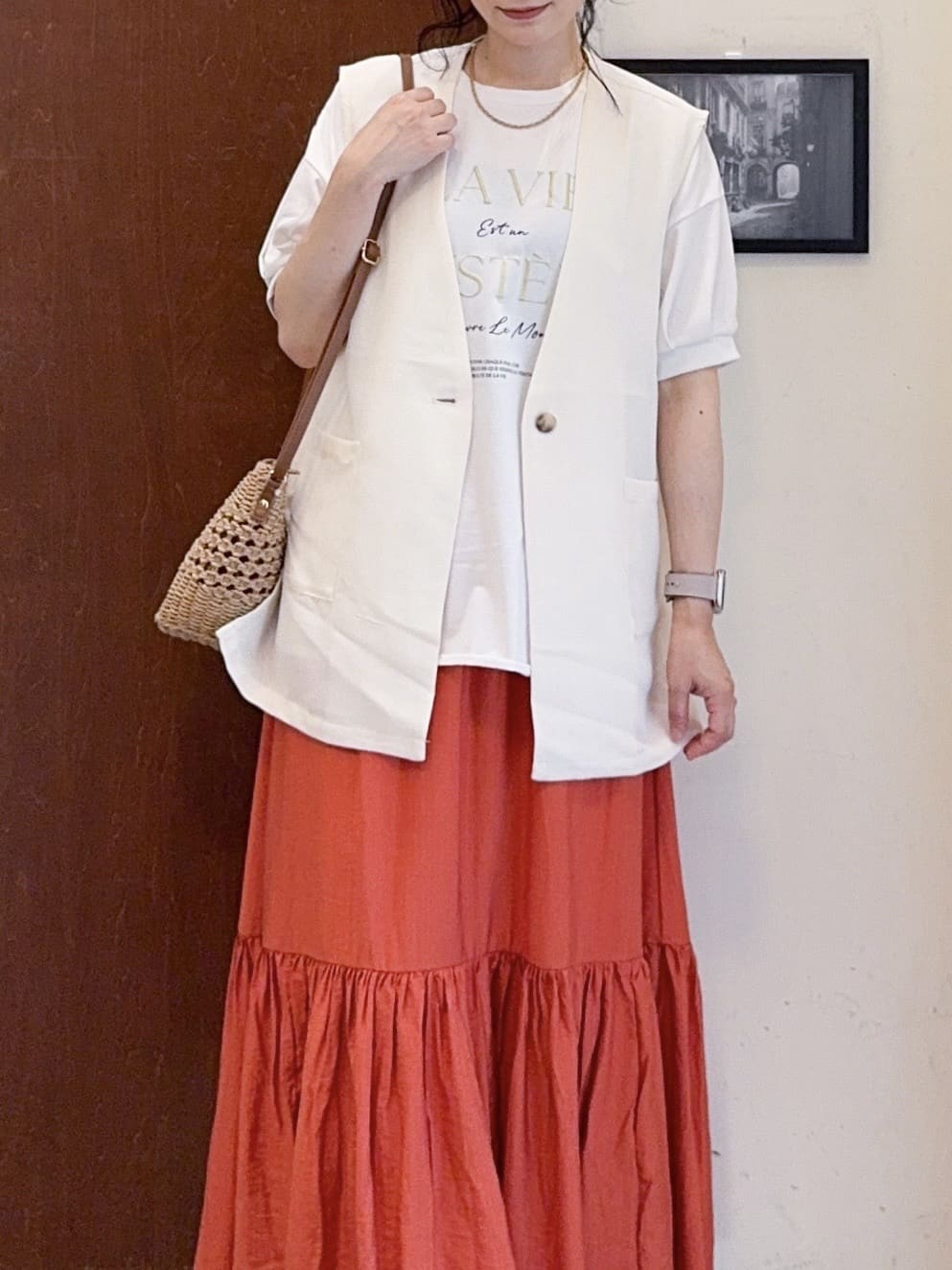 𝐇𝐢𝐫𝐨𝐦𝐢さんの「SHOO･LA･RUE｜【S-LL】夏のレイヤードコーデに さらりと着られるメッシュジレ」を使ったコーディネート