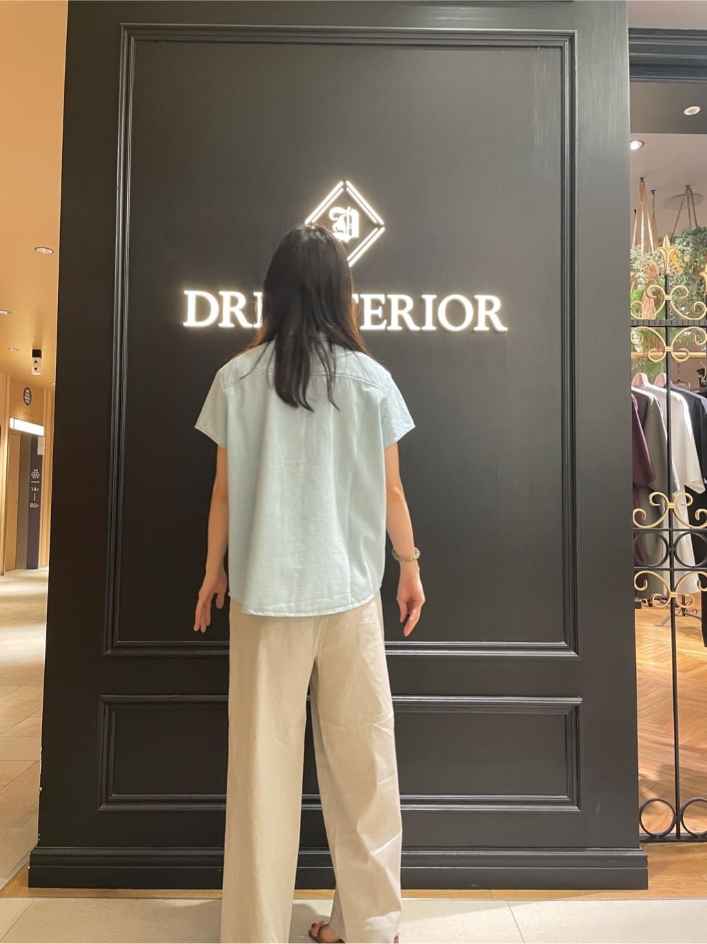 Karinさんの「DRESSTERIOR｜」を使ったコーディネート