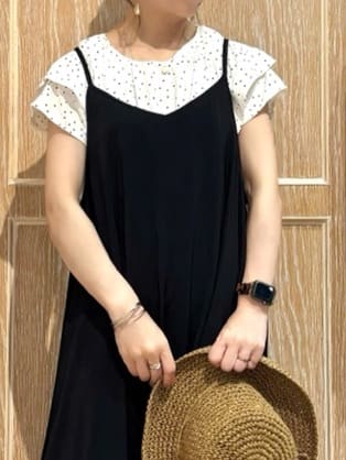 meiさんの「SHOO･LA･RUE｜【S-LL/ひんやり】きちんと見えで好印象 ドット柄デザイントップス」を使ったコーディネート