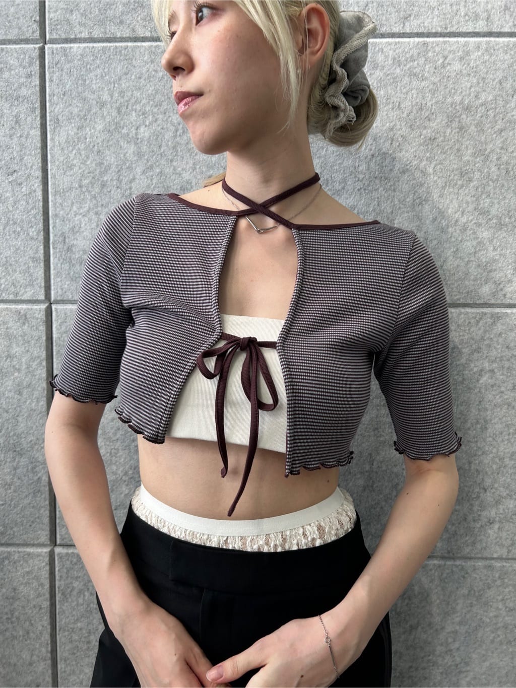 honoka Aさんの「CODE A｜chic border 2way ribbon cardigan」を使ったコーディネート