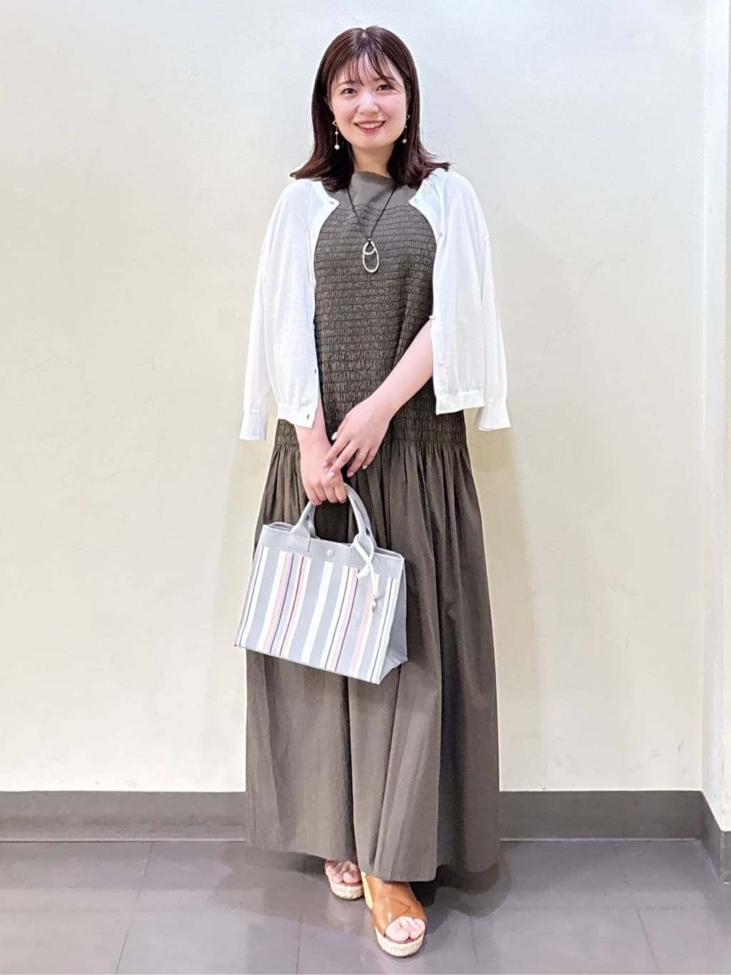 いくみさんの「UNTITLED｜ビッグオーバルネックレス」を使ったコーディネート