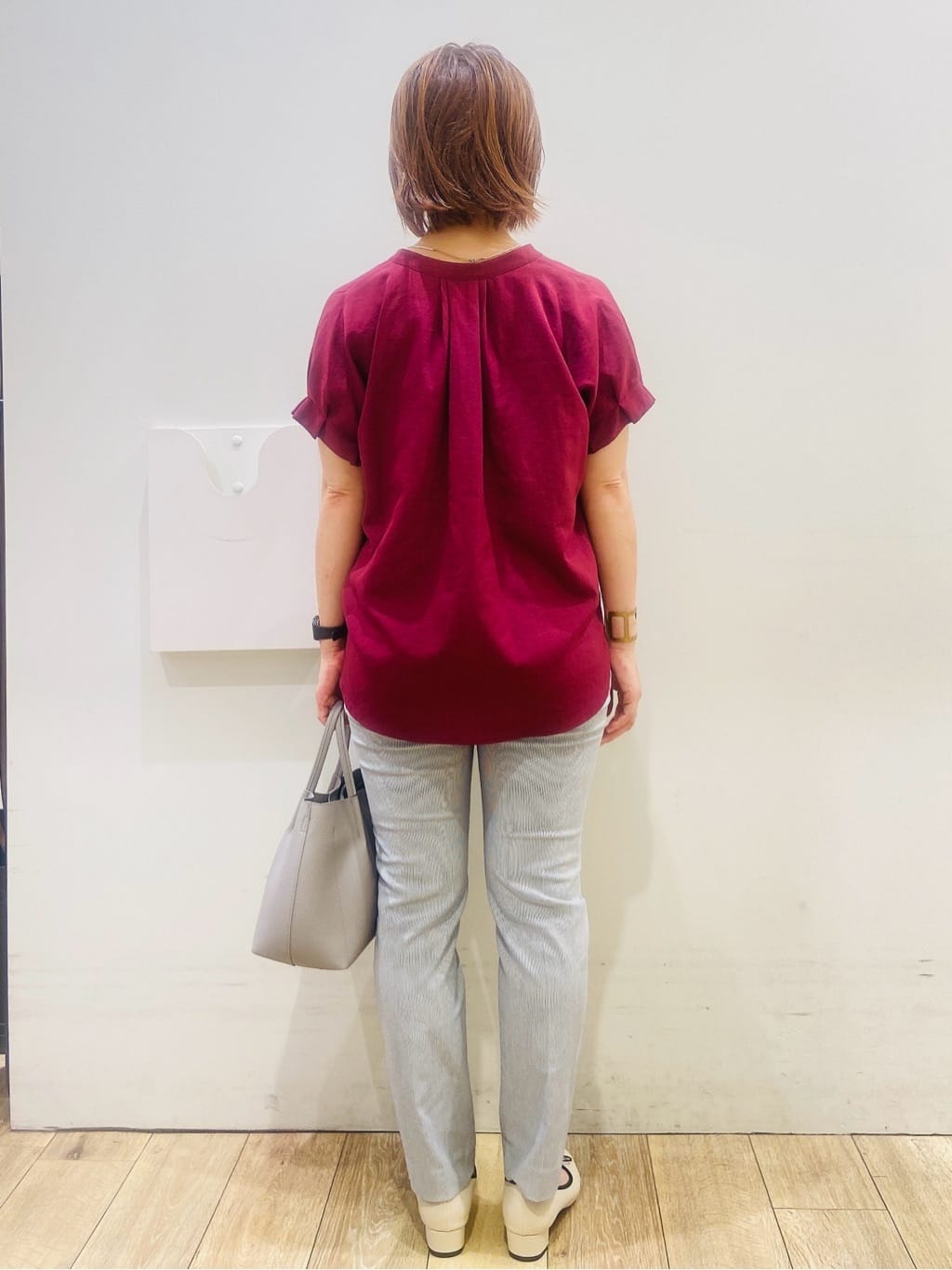 YUKOさんの「index｜《7色展開／XS-LLサイズ》タックスリーブスキッパーブラウス【洗濯機洗い可／吸水速乾／抗ピル／防シ」を使ったコーディネート