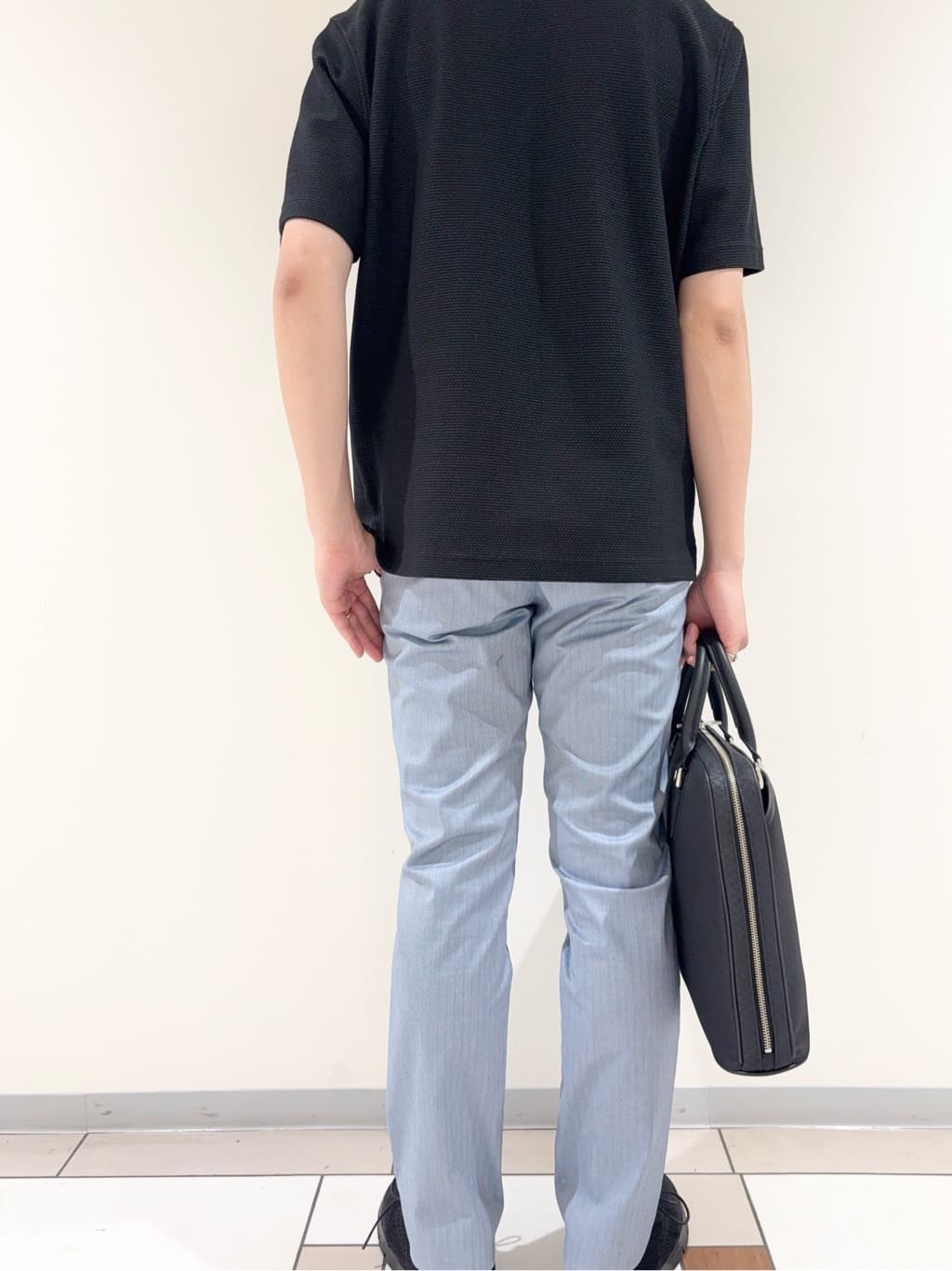 及川さんの「TAKEO KIKUCHI｜【抗菌防臭／9色5サイズ展開】ハニカムメランジ ポロシャツ」を使ったコーディネート