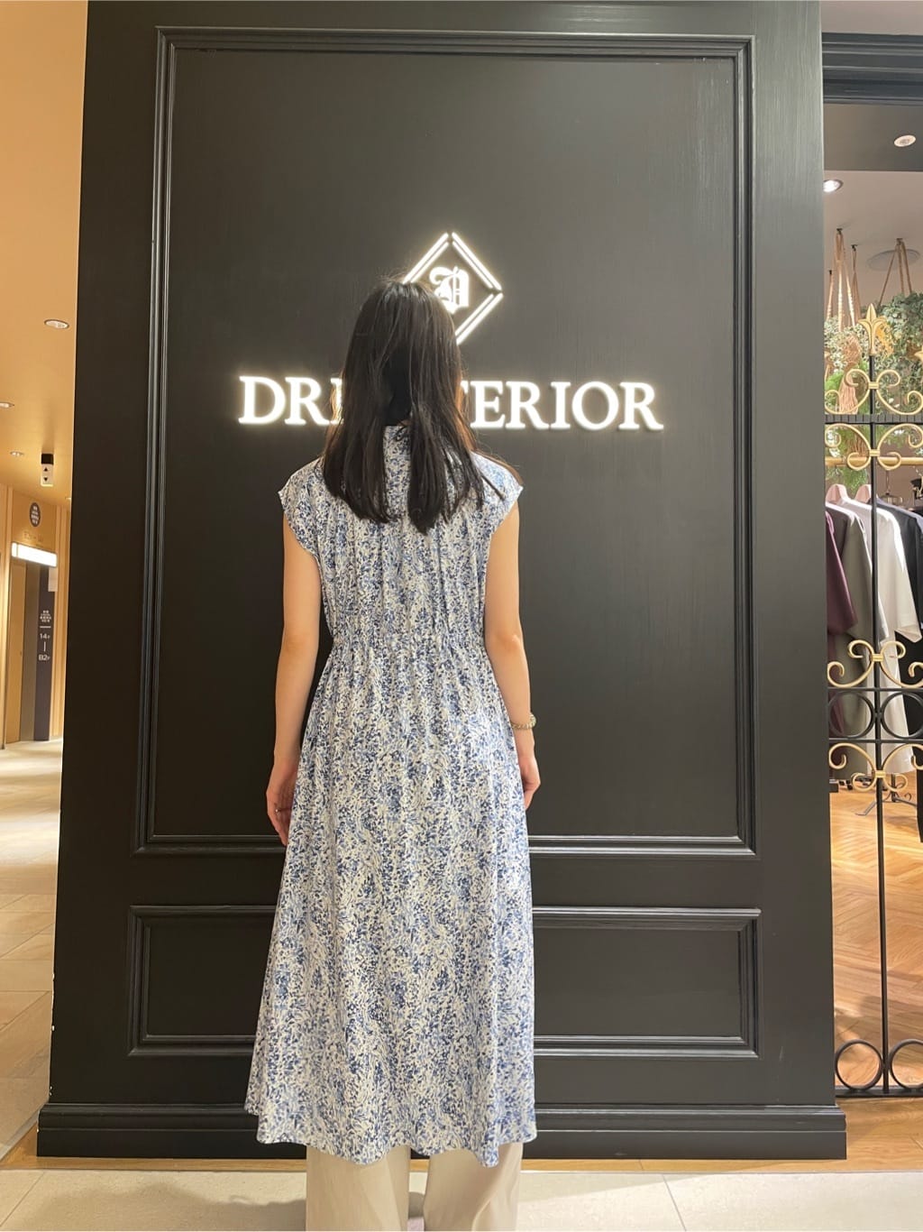 Karinさんの「DRESSTERIOR｜」を使ったコーディネート