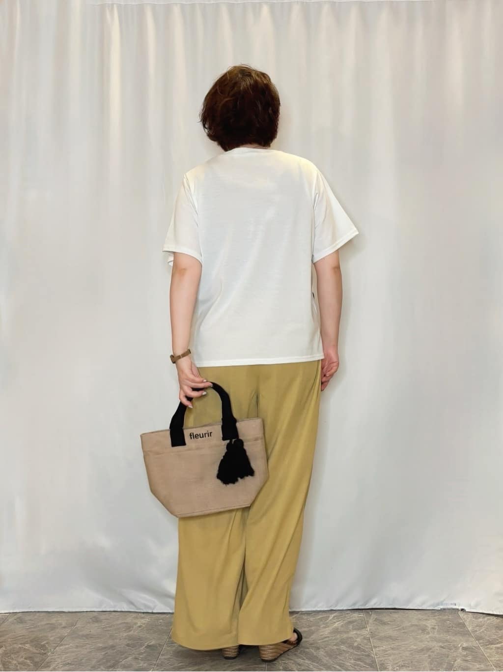 たみさんの「SHOO･LA･RUE｜【S-LL】コーデの主役になる コード刺繍デザインＴシャツ」を使ったコーディネート