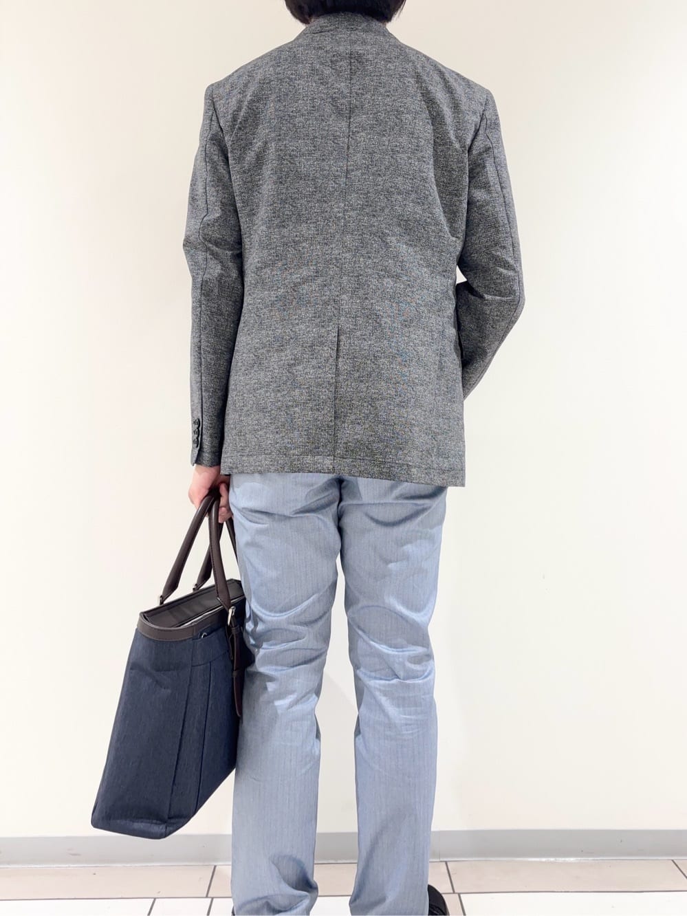 及川さんの「TAKEO KIKUCHI｜【抗菌防臭】COOL DOTS（R）ドビープリント ジャケット」を使ったコーディネート