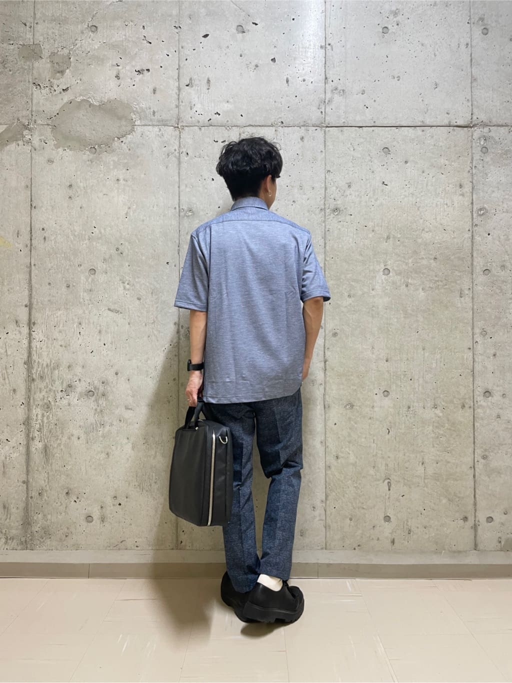 すずきさんの「TAKEO KIKUCHI｜【抗菌防臭】COOL DOTS（R）ドビープリント パンツ」を使ったコーディネート