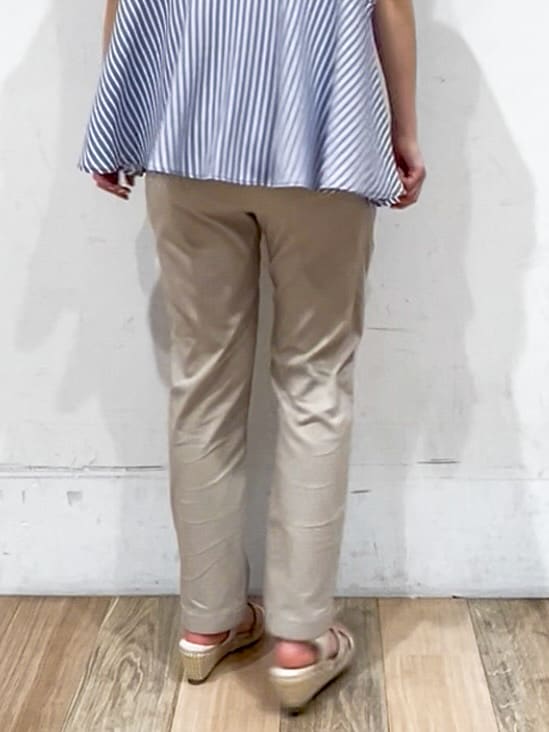 山さんさんの「grove｜【冷感】サマーハイパーストレッチテーパードパンツ」を使ったコーディネート