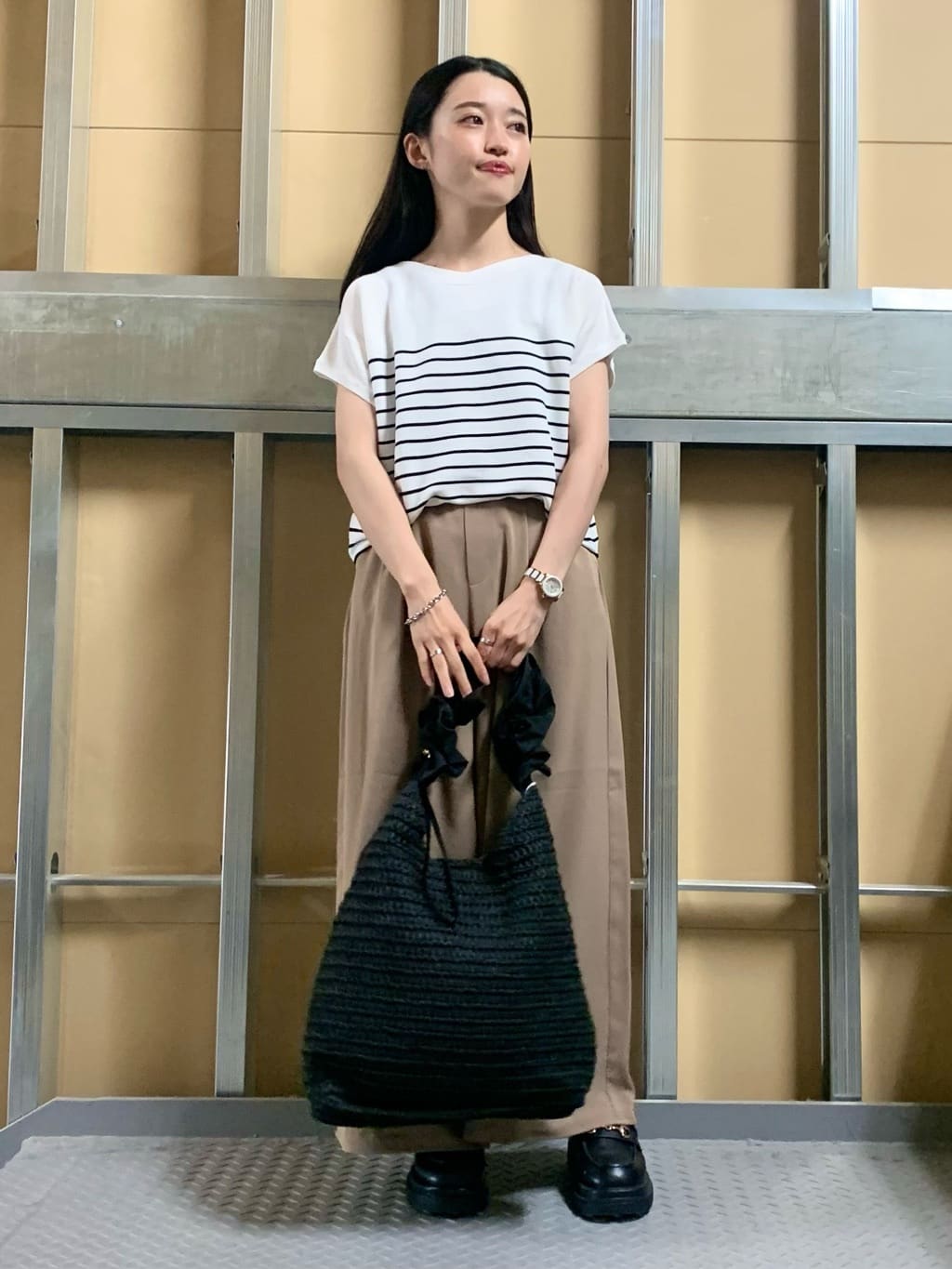sahoさんの「THE SHOP TK｜【6色展開】さらさらフレンチニット【毛玉になりにくい/洗濯機OK】」を使ったコーディネート